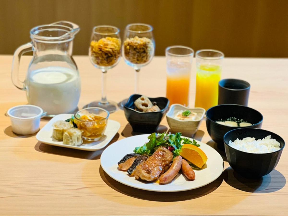 Apa Hotel Higashi Shinjuku Kabukicho Tokyo Esterno foto